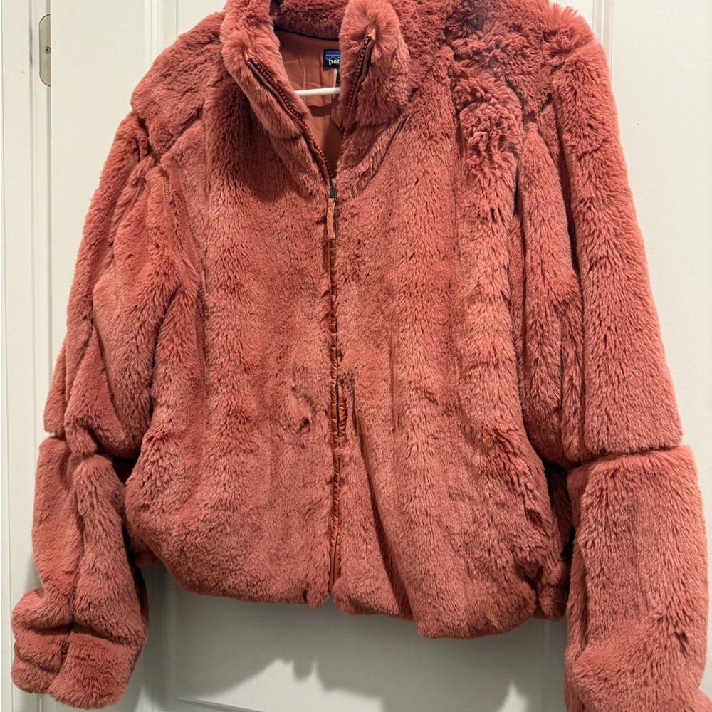 Patagonia Plush Zip-Up Teddy Jacket in Dusty Rose